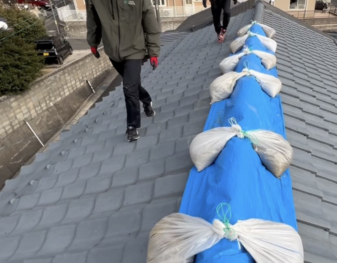 AD1C36FF-547D-42F2-9BFA-EF80882A0577